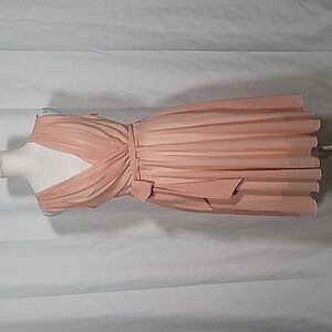 ❤️‍🔥❤️NWT Endless Rose Backless Pleated Dress - Sz. Small